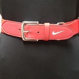 🌹NIKE RED ADJUSTABLE BELT